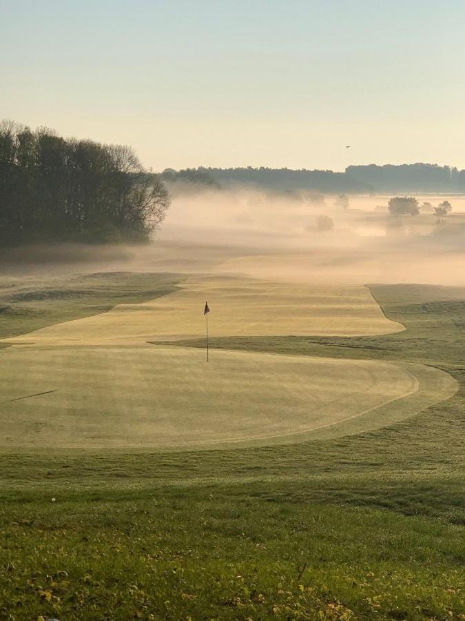 Villa Tee Time 고렌레빈 외부 사진